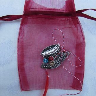 Hoedje broche